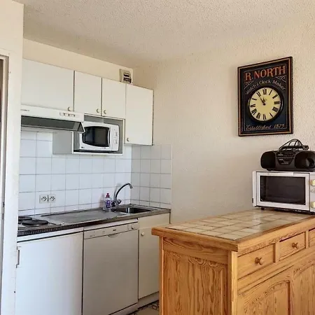 Appartement En Bord De Mer Avec 2 Chambres Et Parking Apartment *